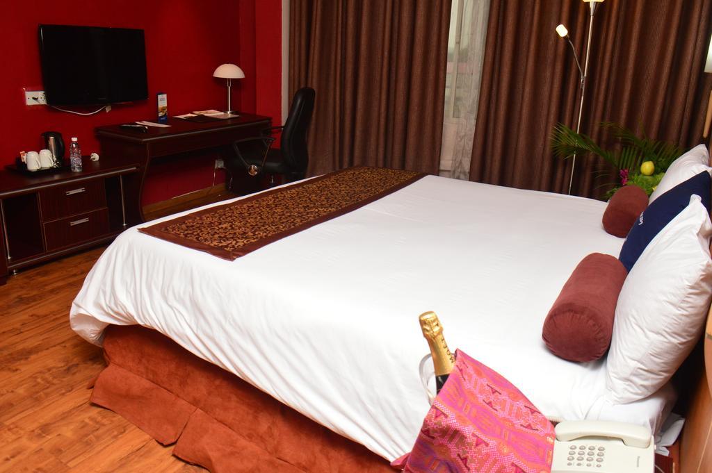 Golden Tulip Port-Harcourt Hotel Port Harcourt Room photo