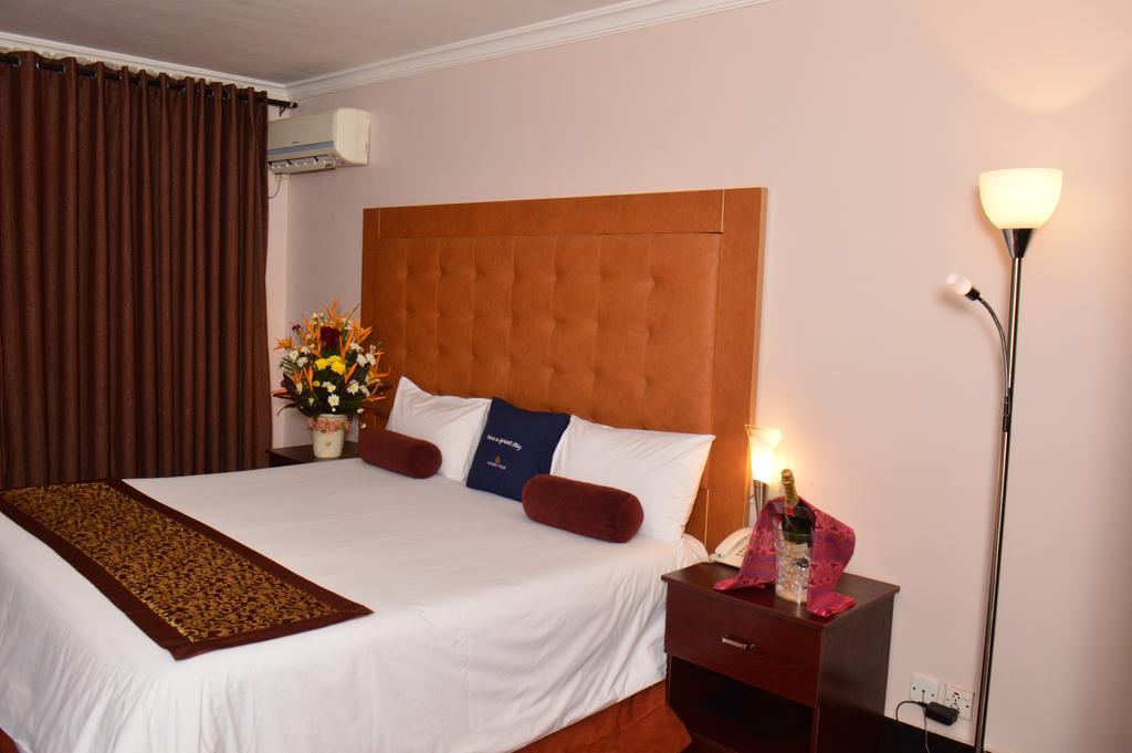 Golden Tulip Port-Harcourt Hotel Port Harcourt Room photo