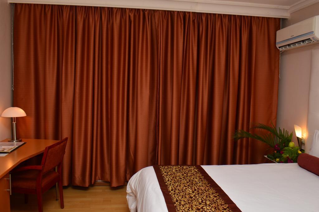 Golden Tulip Port-Harcourt Hotel Port Harcourt Room photo