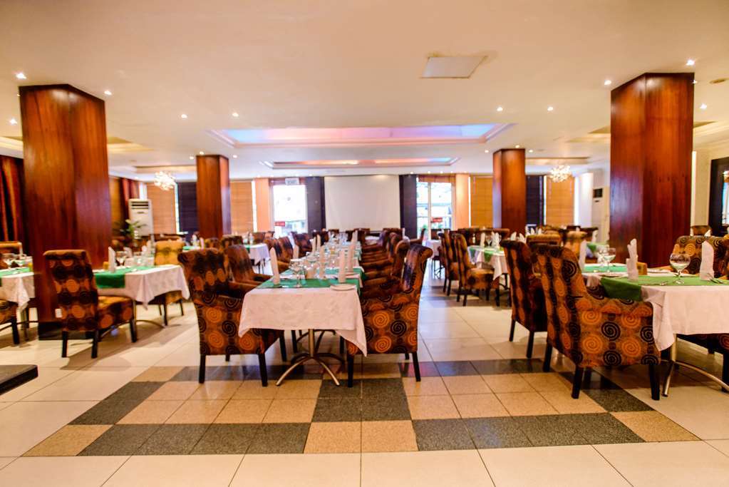 Golden Tulip Port-Harcourt Hotel Port Harcourt Restaurant photo